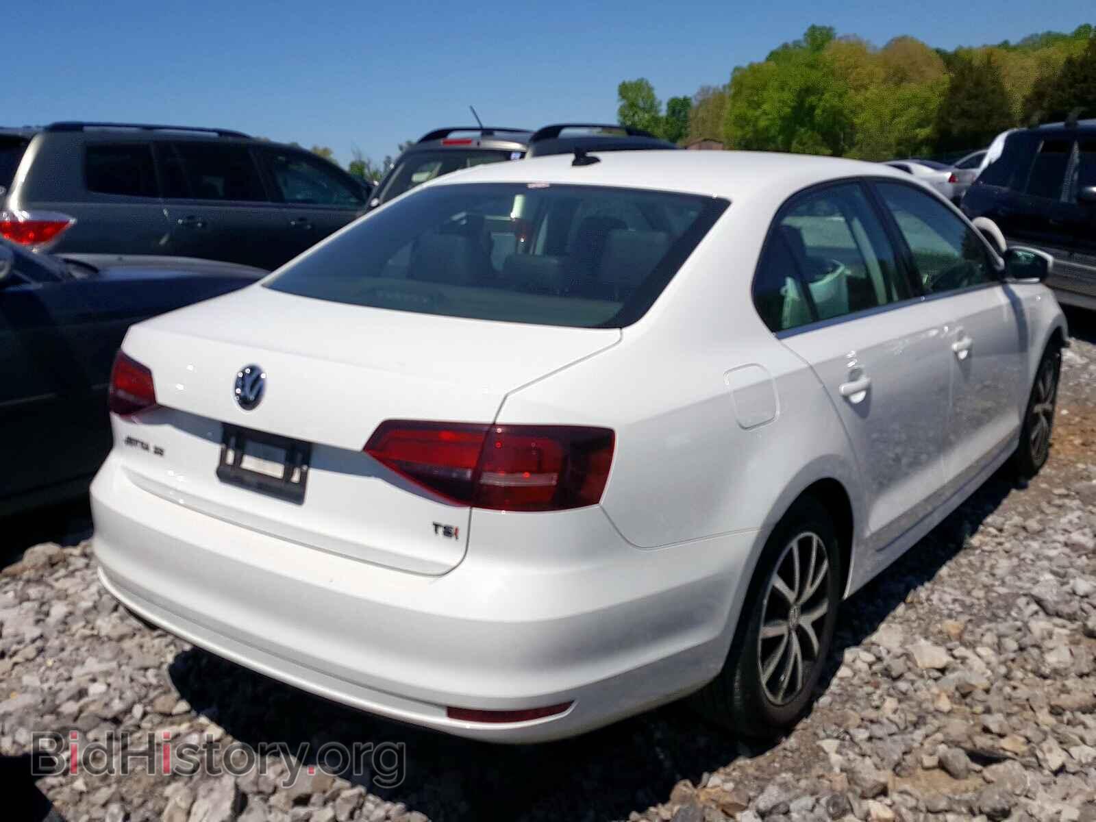 2017 VOLKSWAGEN JETTA - VIN: 3VWB67AJ4HM223526 - Фото 4