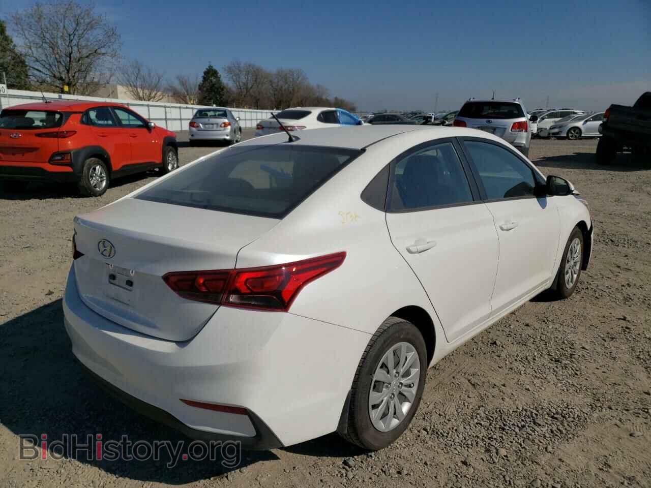 2019 HYUNDAI ACCENT - VIN: 3KPC24A32KE057446 - Фото 4