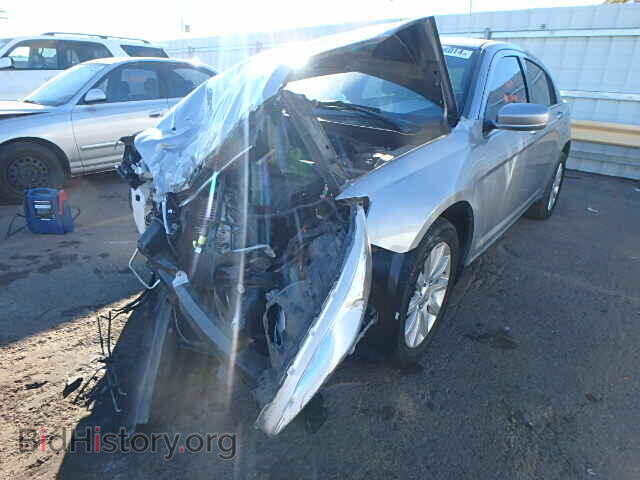 2013 CHRYSLER 200 - VIN: 1C3CCBBB6DN592645 - Фото 2