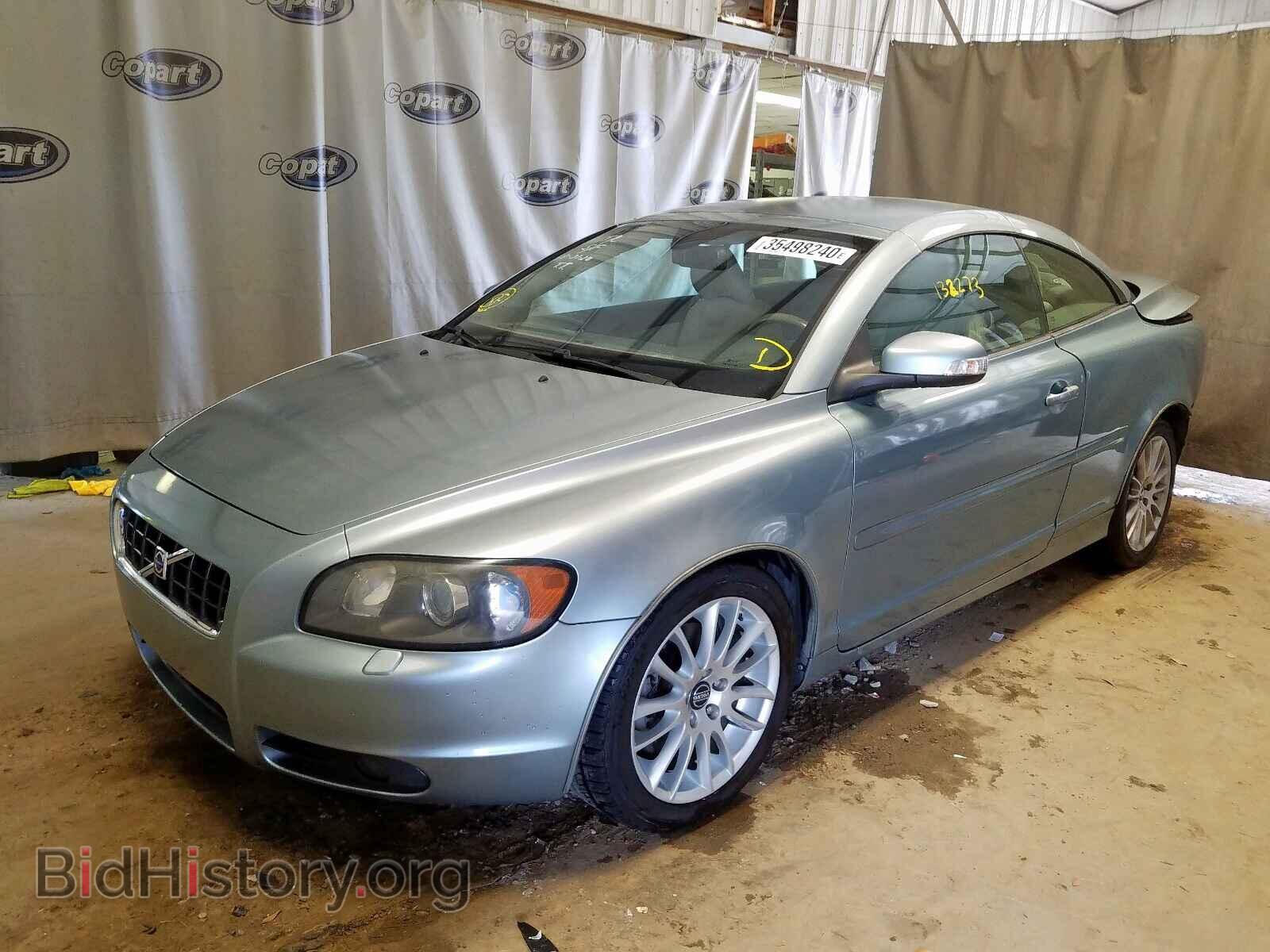 2008 VOLVO C70 - VIN: YV1MC672X8J048477 - Фото 2