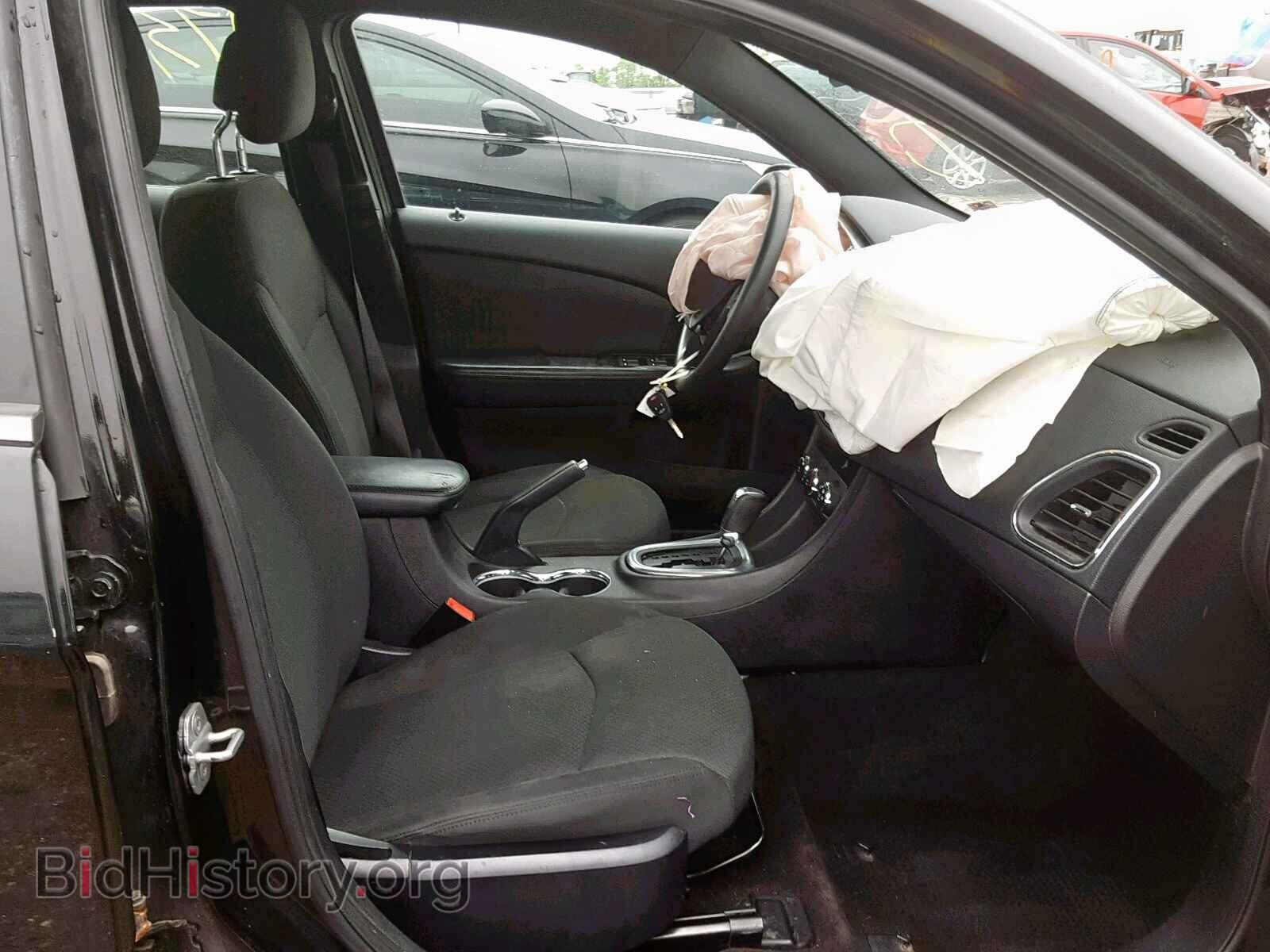 2012 CHRYSLER 200 - VIN: 1C3CCBAB2CN105375 - Фото 5