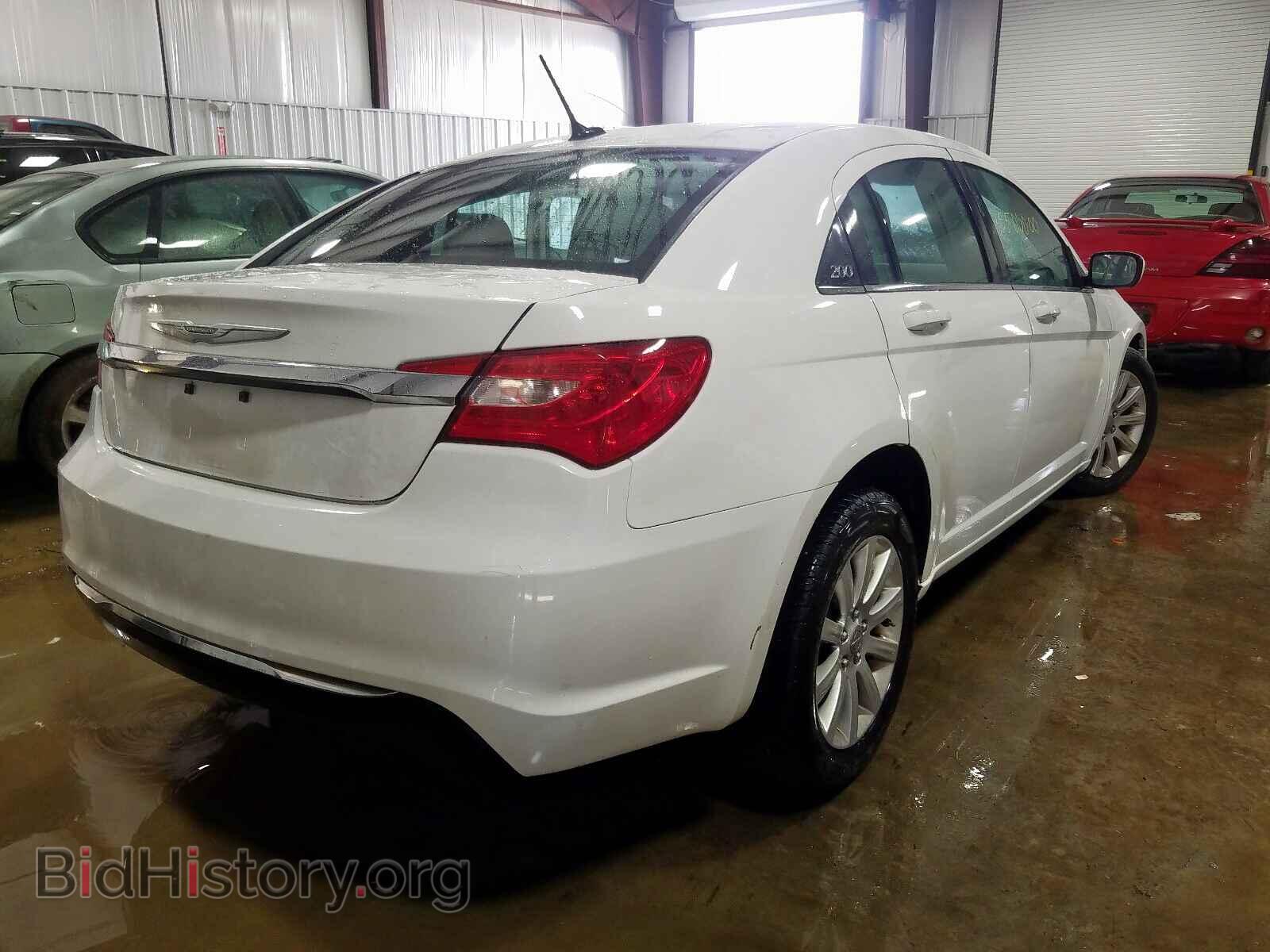 2013 CHRYSLER 200 - VIN: 1C3CCBBB5DN542240 - Photo 4