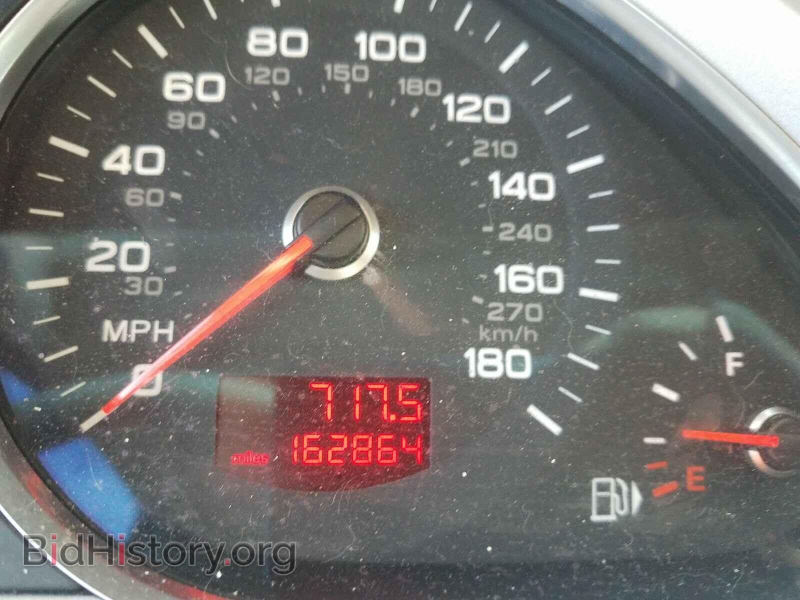 2010 AUDI A6 - VIN: WAUAKAFB3AN011802 - Фото 8