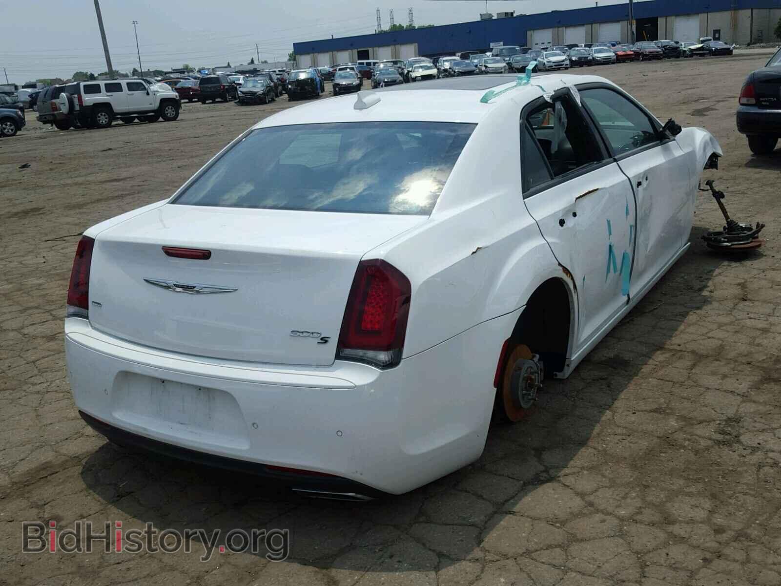 2017 CHRYSLER 300 - VIN: 2C3CCAGG7HH586060 - Фото 4