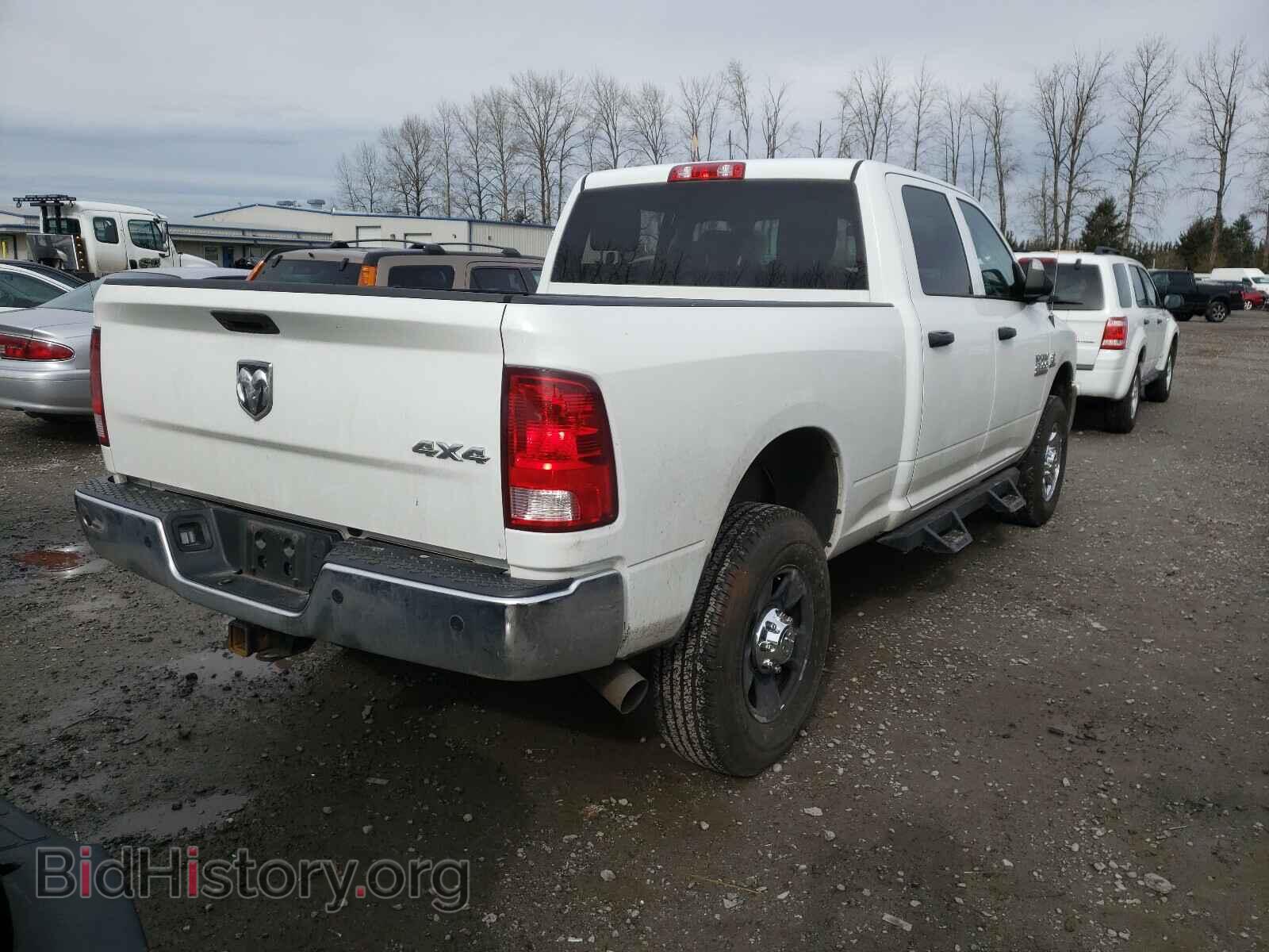2017 RAM 2500 - VIN: 3C6UR5CL8HG685955 - Фото 4