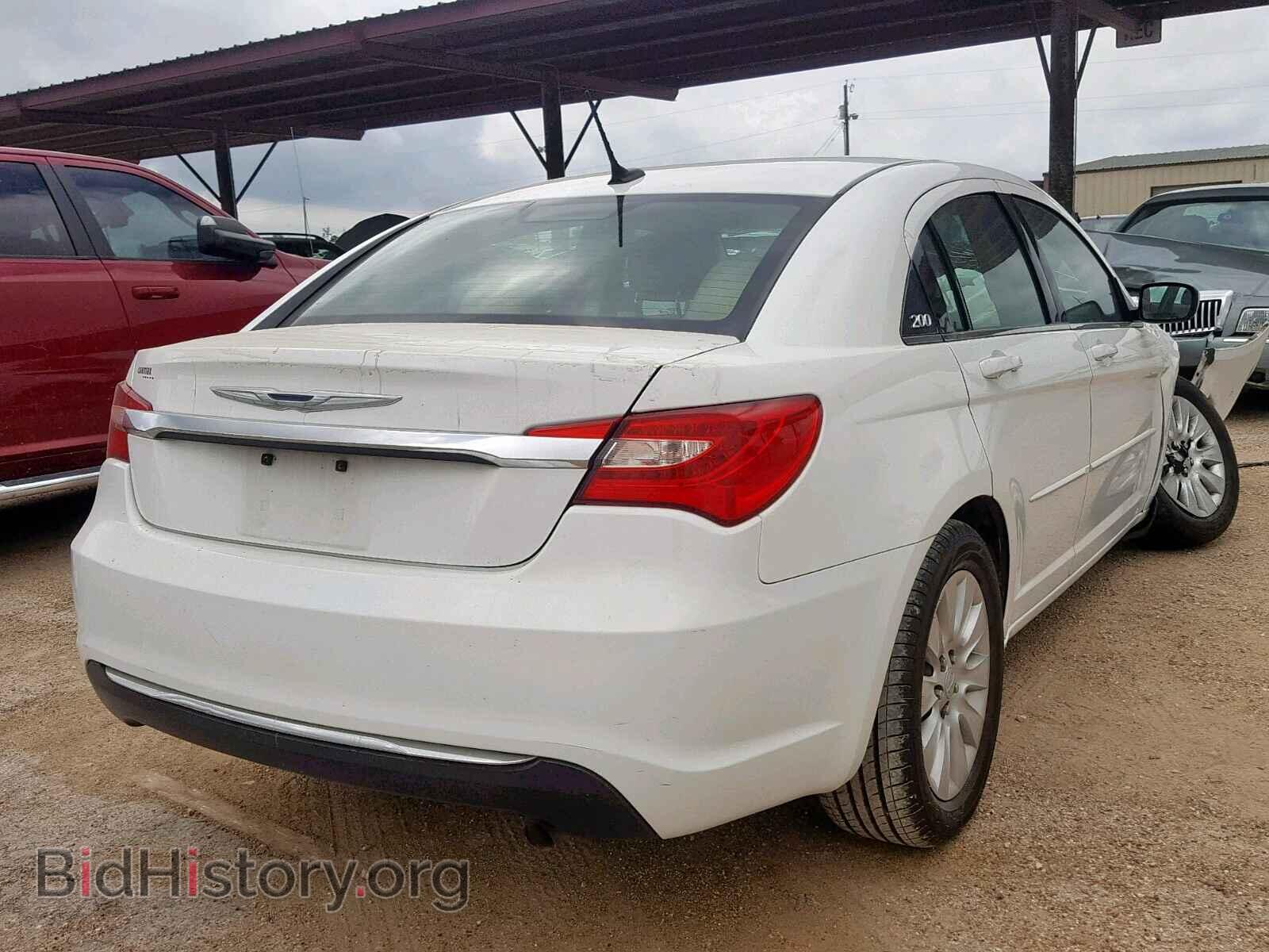 2013 CHRYSLER 200 - VIN: 1C3CCBAB3DN604610 - Фото 4