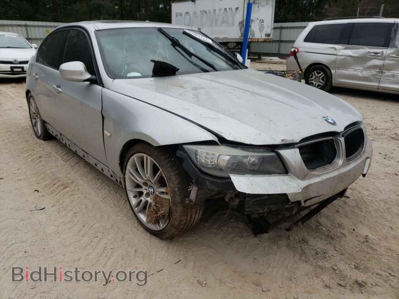 Photo WBAPM5C55BE435445 - BMW 3 SERIES 2011