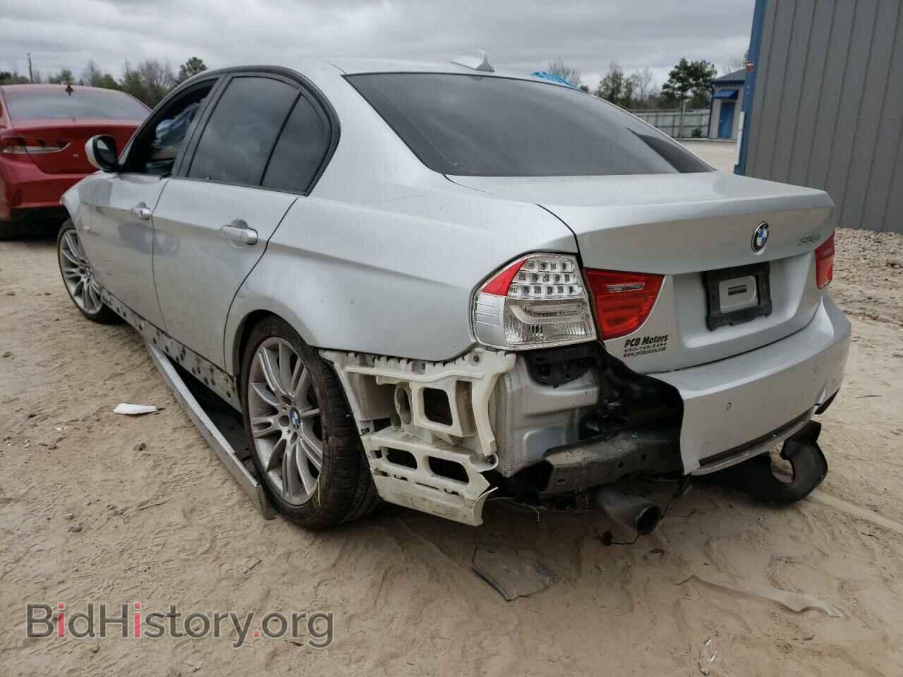 2011 BMW 3 SERIES - VIN: WBAPM5C55BE435445 - Фото 3