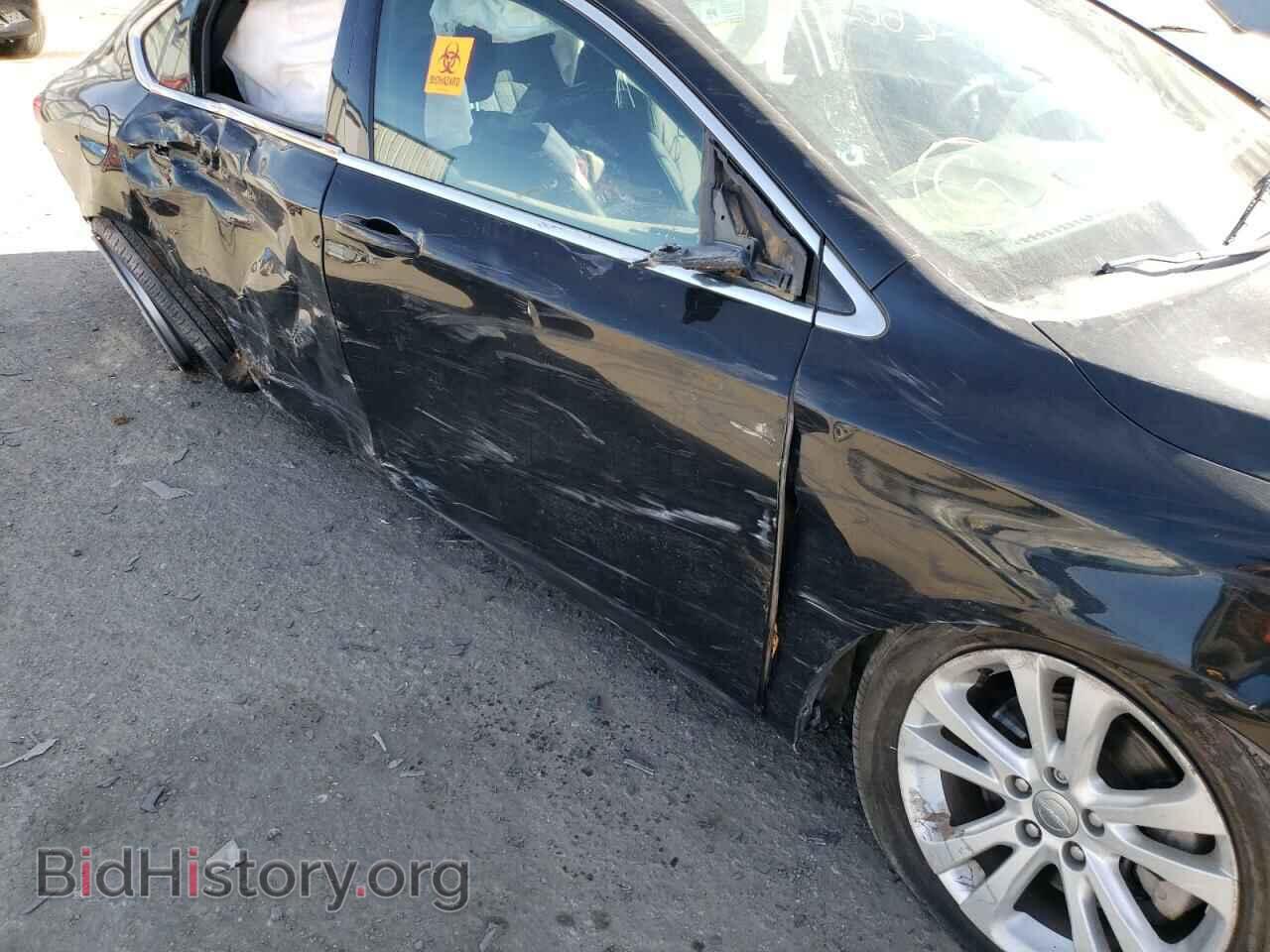 2016 CHRYSLER 200 - VIN: 1C3CCCAB9GN104557 - Фото 9