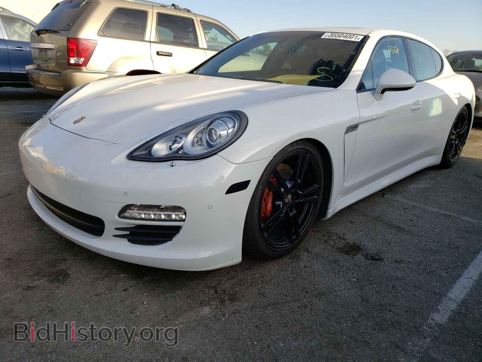 2013 PORSCHE PANAMERA - VIN: WP0AB2A78DL060182 - Фото 2