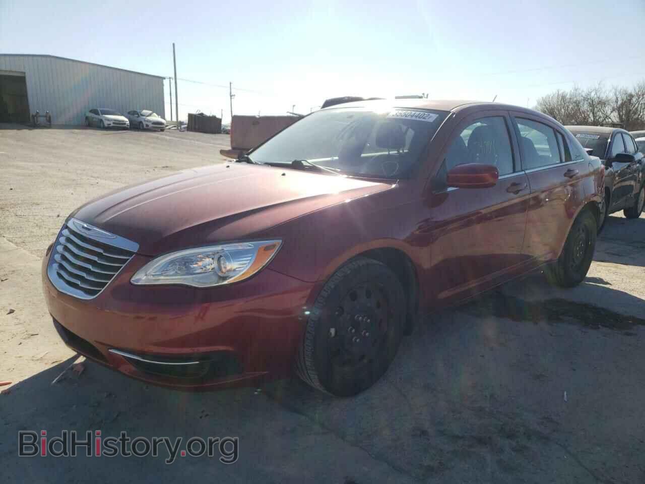 2013 CHRYSLER 200 - VIN: 1C3CCBAB0DN620750 - Фото 2