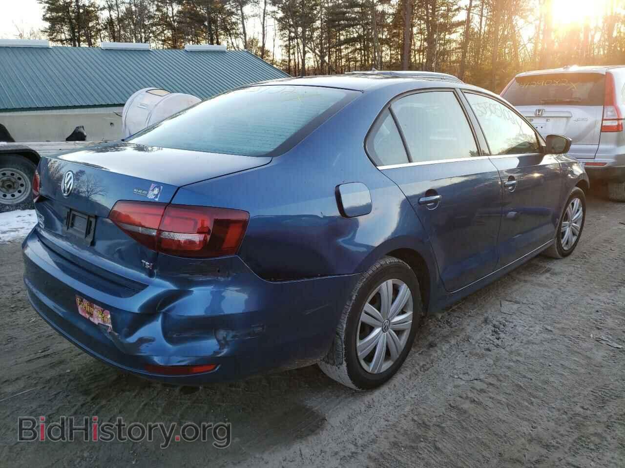 2017 VOLKSWAGEN JETTA - VIN: 3VW167AJ4HM327302 - Фото 4