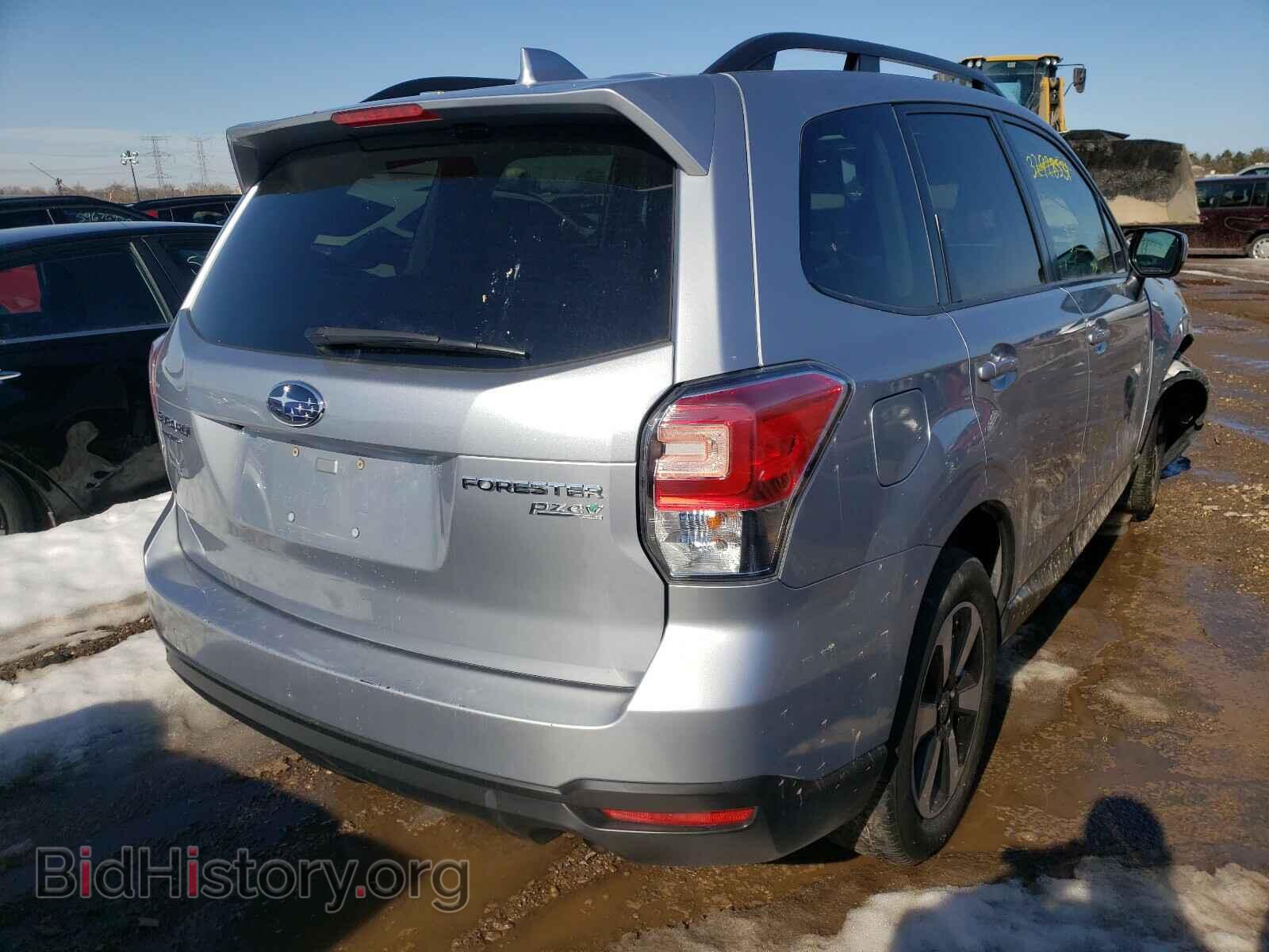 2017 SUBARU FORESTER - VIN: JF2SJADC6HH532769 - Фото 4