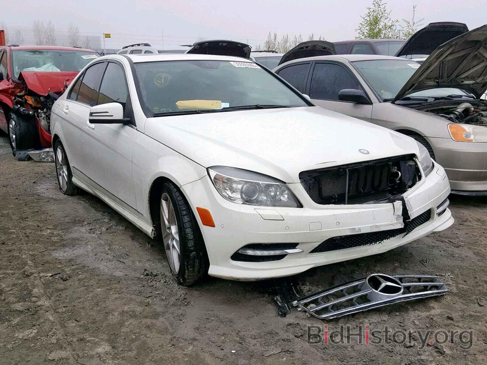 Photo WDDGF8BB7BF546309 - MERCEDES-BENZ C CLASS 2011