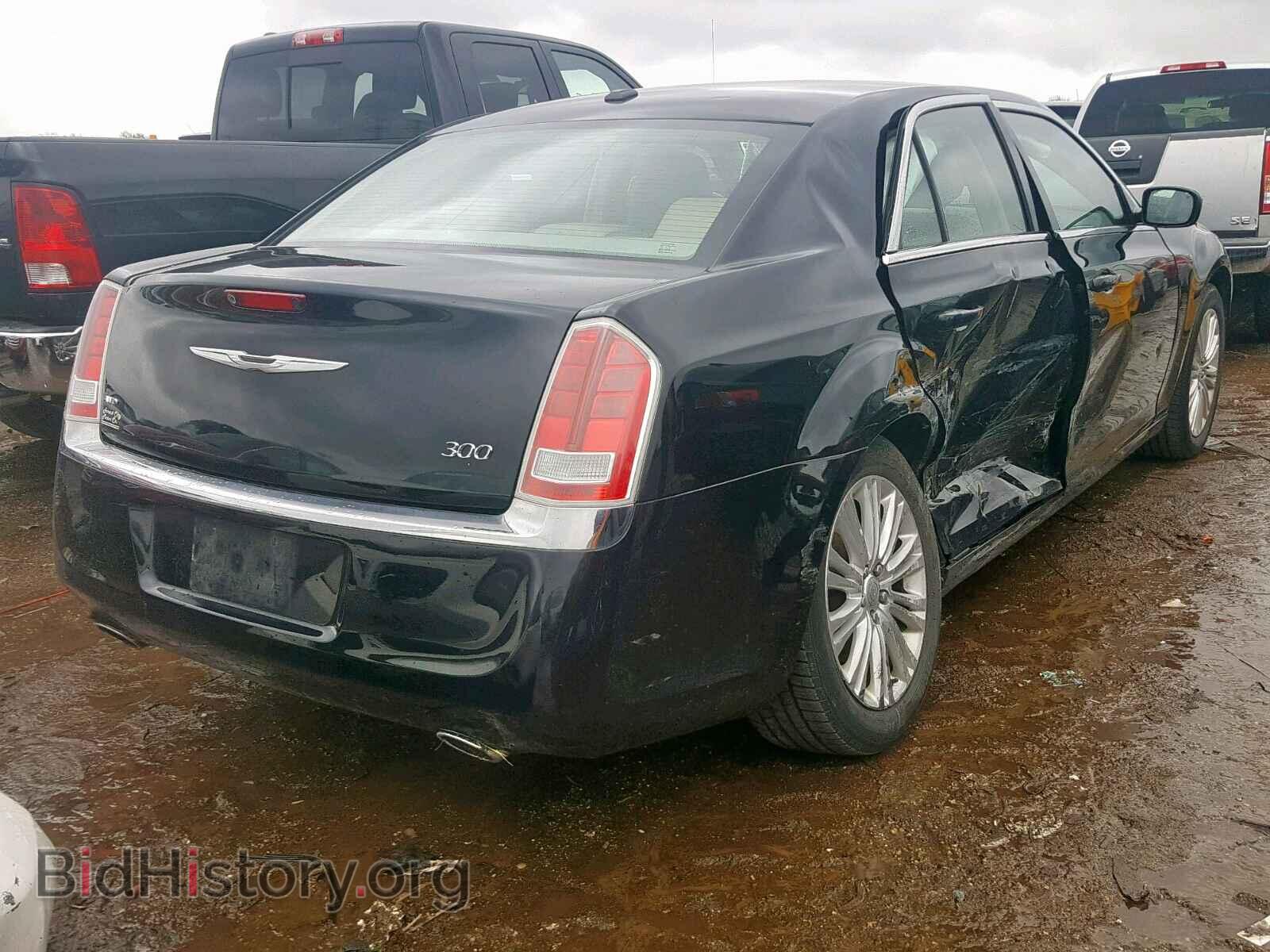 2013 CHRYSLER 300 - VIN: 2C3CCARG9DH633922 - Photo 4