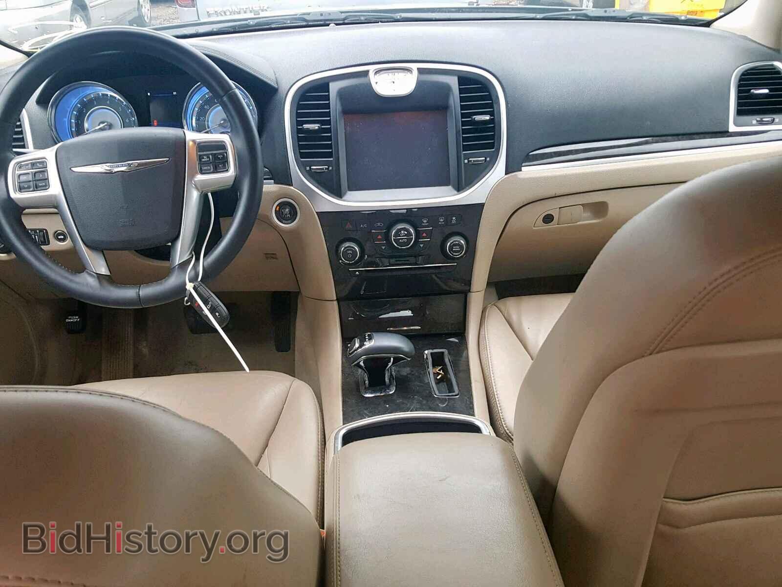 2013 CHRYSLER 300 - VIN: 2C3CCARG9DH633922 - Photo 9