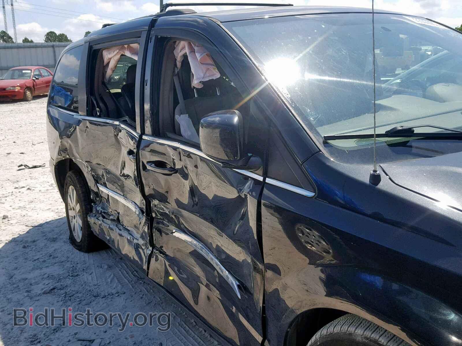 2013 CHRYSLER TOWN & COU - VIN: 2C4RC1BG5DR681475 - Фото 9