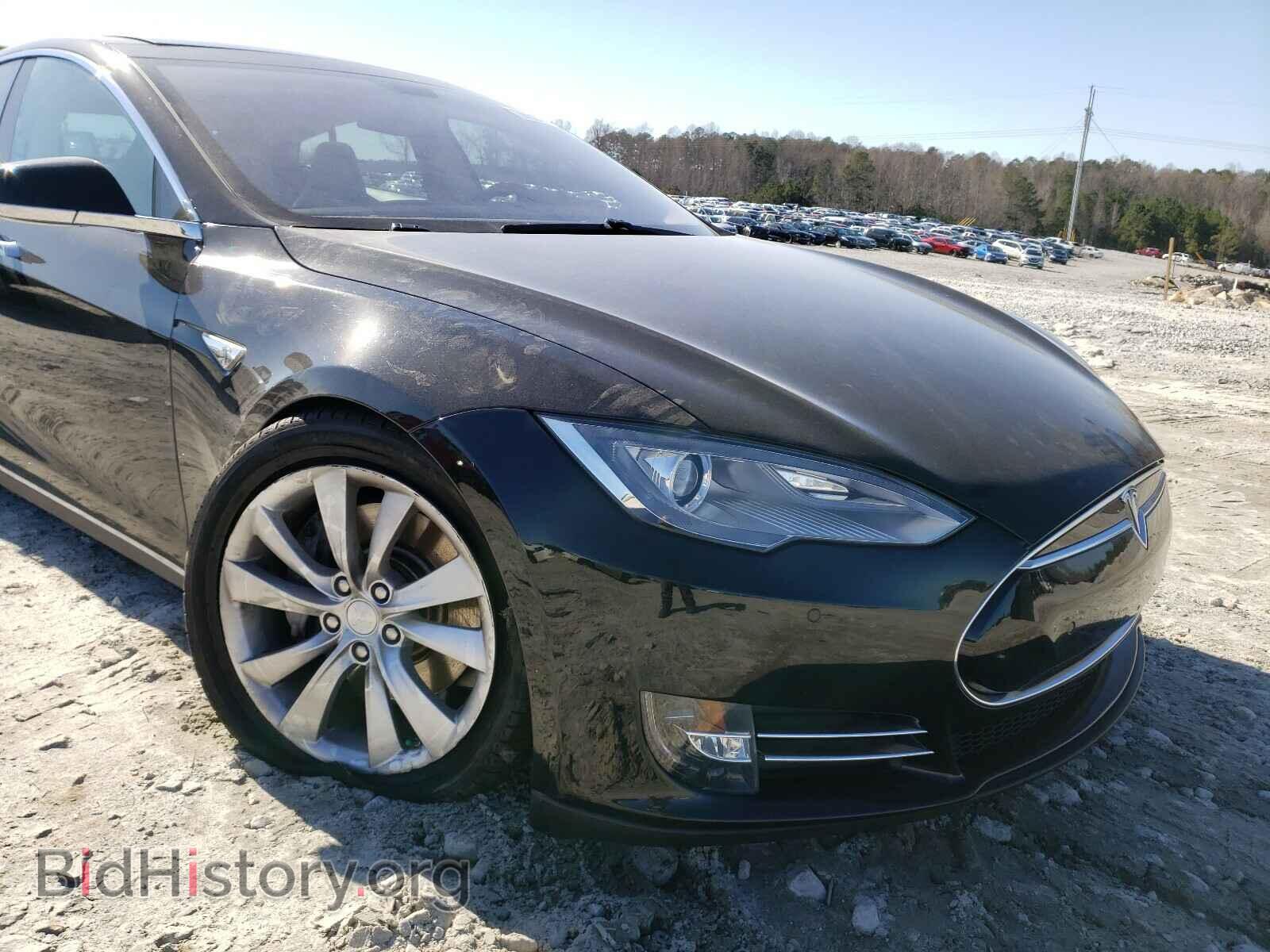 2014 TESLA MODEL S - VIN: 5YJSA1H15EFP34084 - Фото 9