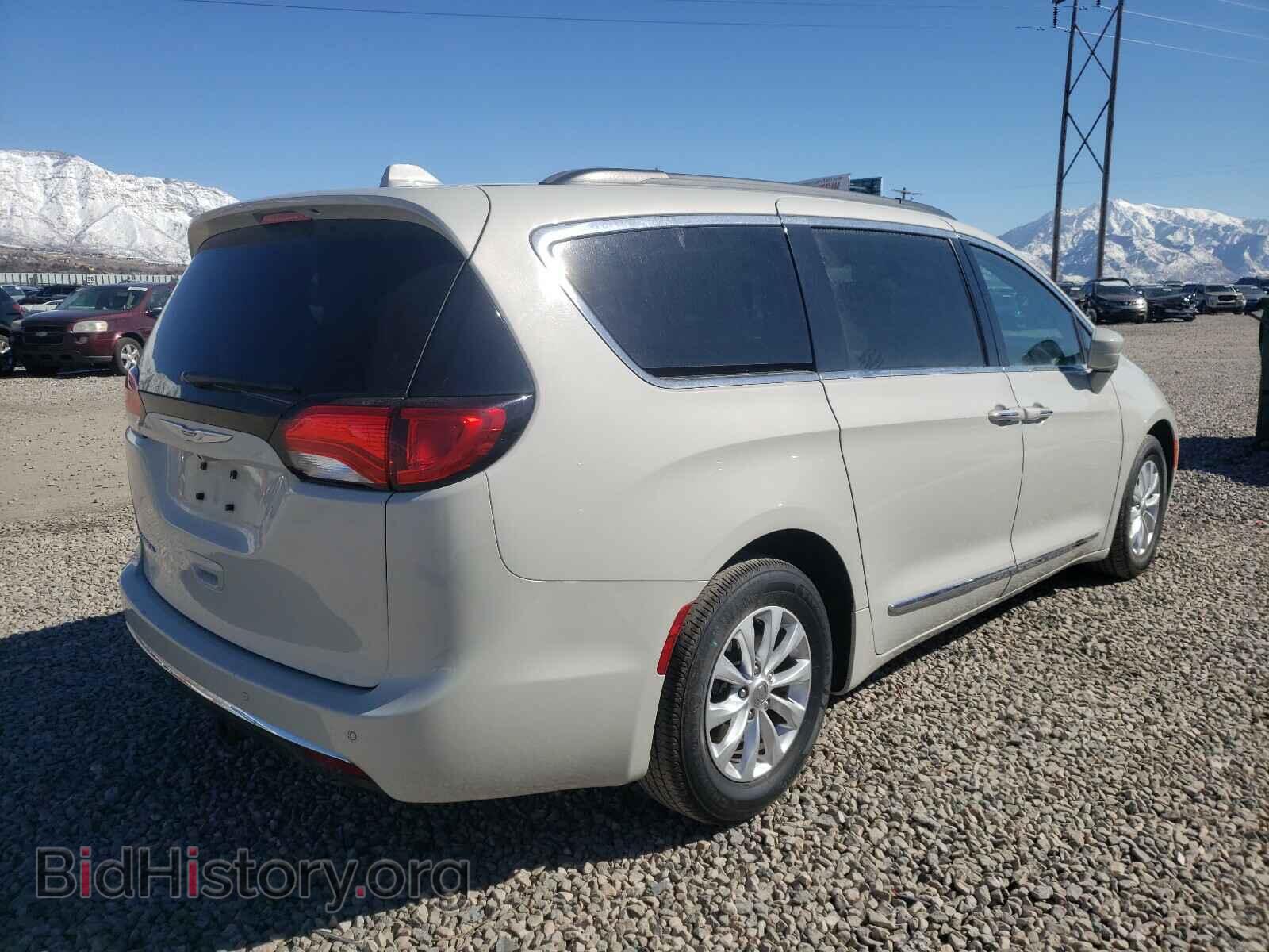 2017 CHRYSLER PACIFICA - VIN: 2C4RC1BG2HR591139 - Photo 4