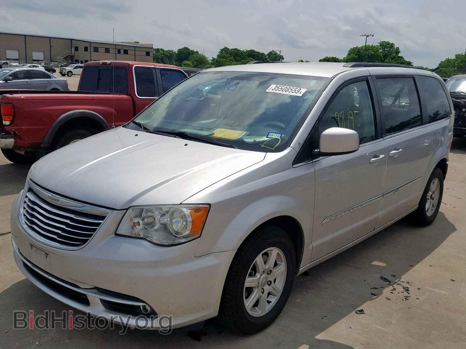 2012 CHRYSLER TOWN & COU - VIN: 2C4RC1BG7CR126171 - Фото 2