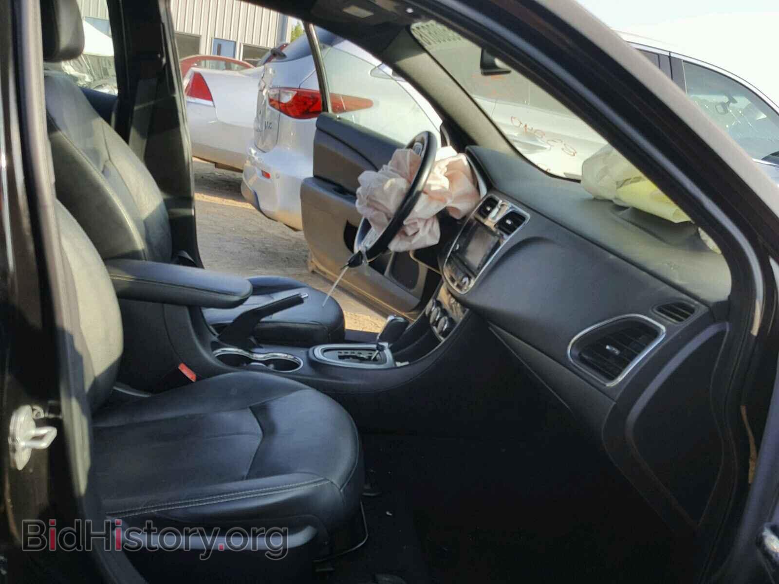 2012 CHRYSLER 200 - VIN: 1C3CCBCGXCN140626 - Photo 5
