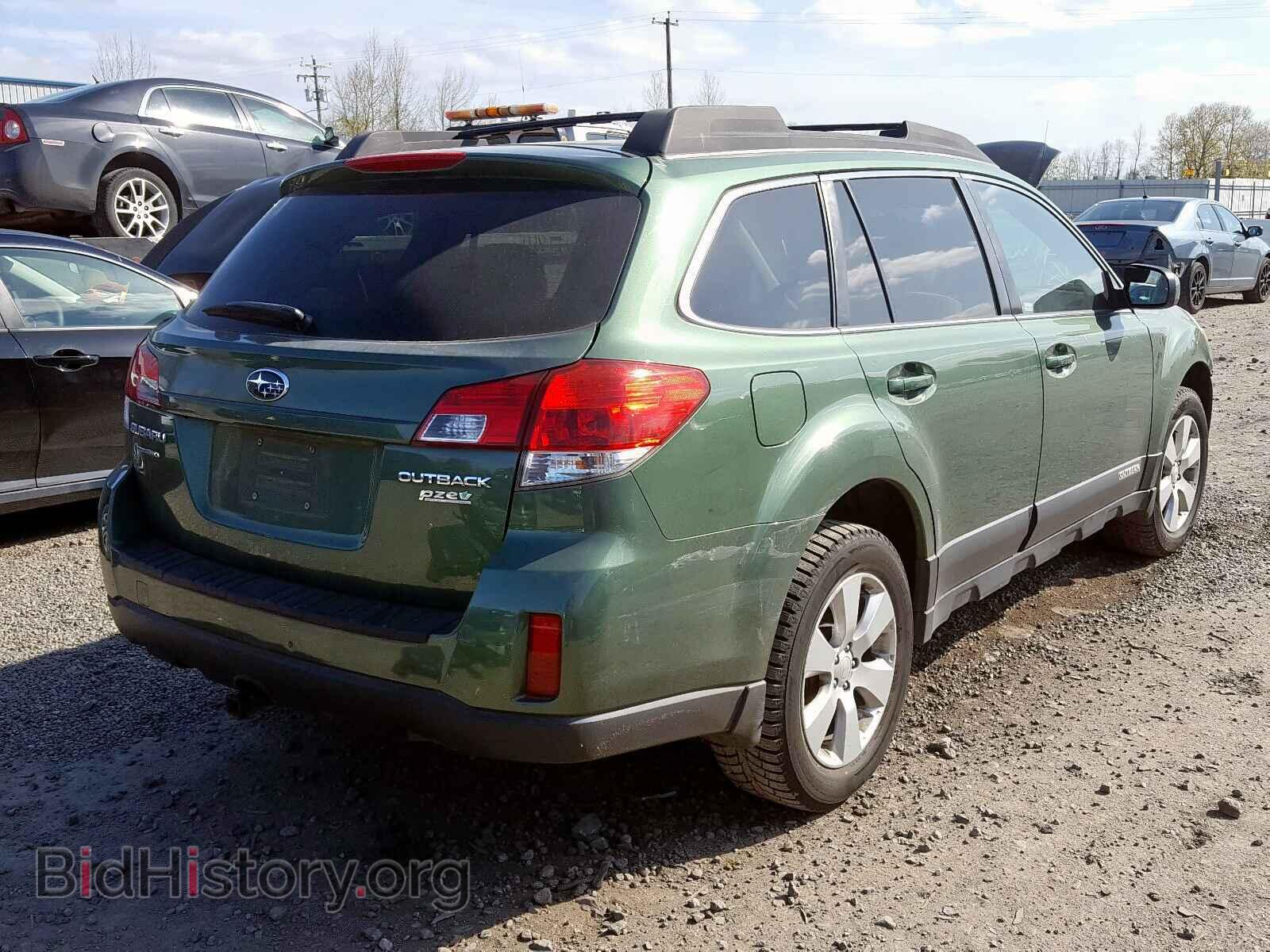 2011 SUBARU OUTBACK - VIN: 4S4BRBCC3B3318921 - Photo 4