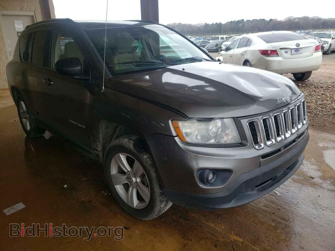 Photo 1J4NT1FA4BD245540 - JEEP COMPASS 2011