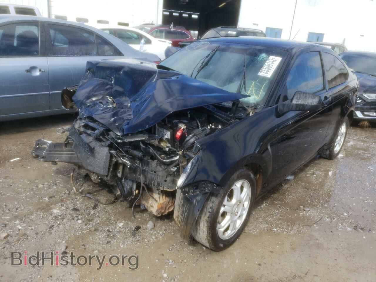 2009 FORD FOCUS - VIN: 1FAHP32N49W249572 - Фото 2