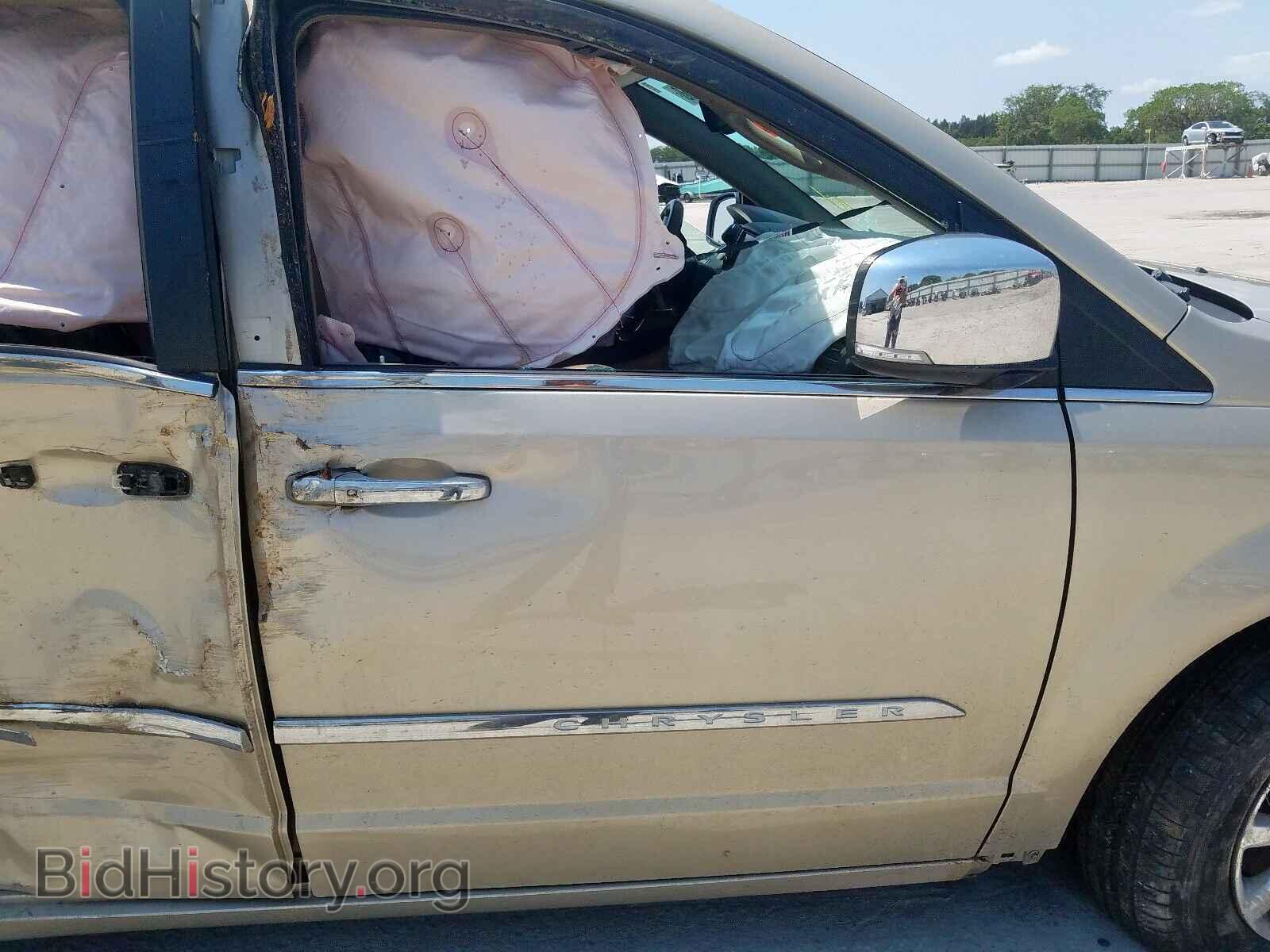 2016 CHRYSLER TOWN & COU - VIN: 2C4RC1GG6GR199353 - Фото 5