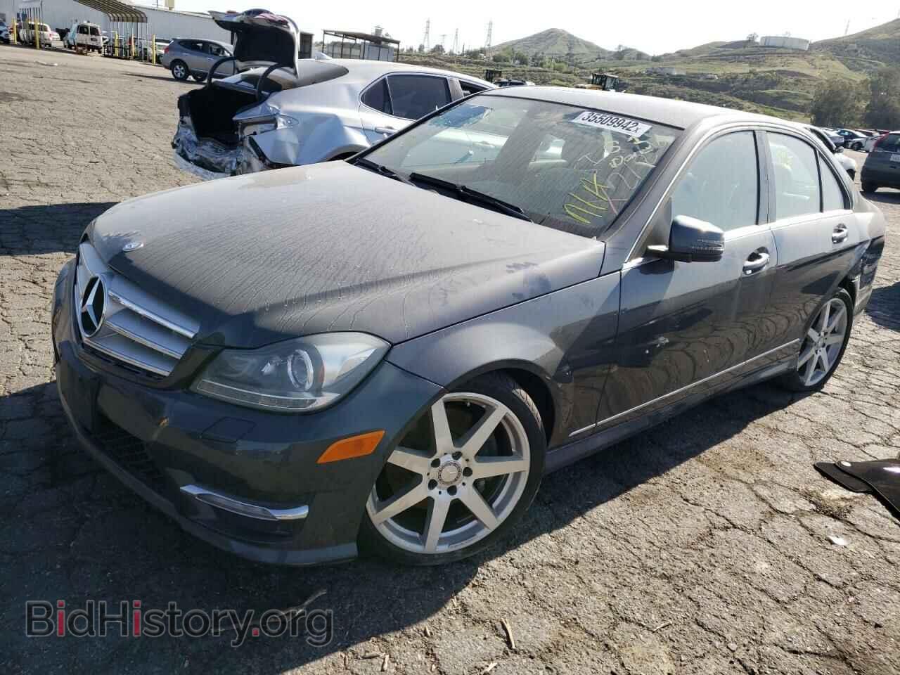 2013 MERCEDES-BENZ C-CLASS - VIN: WDDGF5HBXDR264186 - Фото 2
