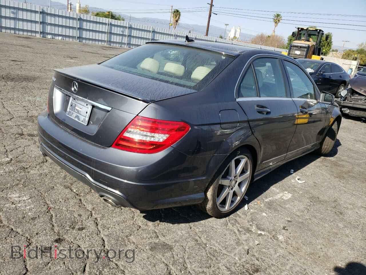 2013 MERCEDES-BENZ C-CLASS - VIN: WDDGF5HBXDR264186 - Фото 4