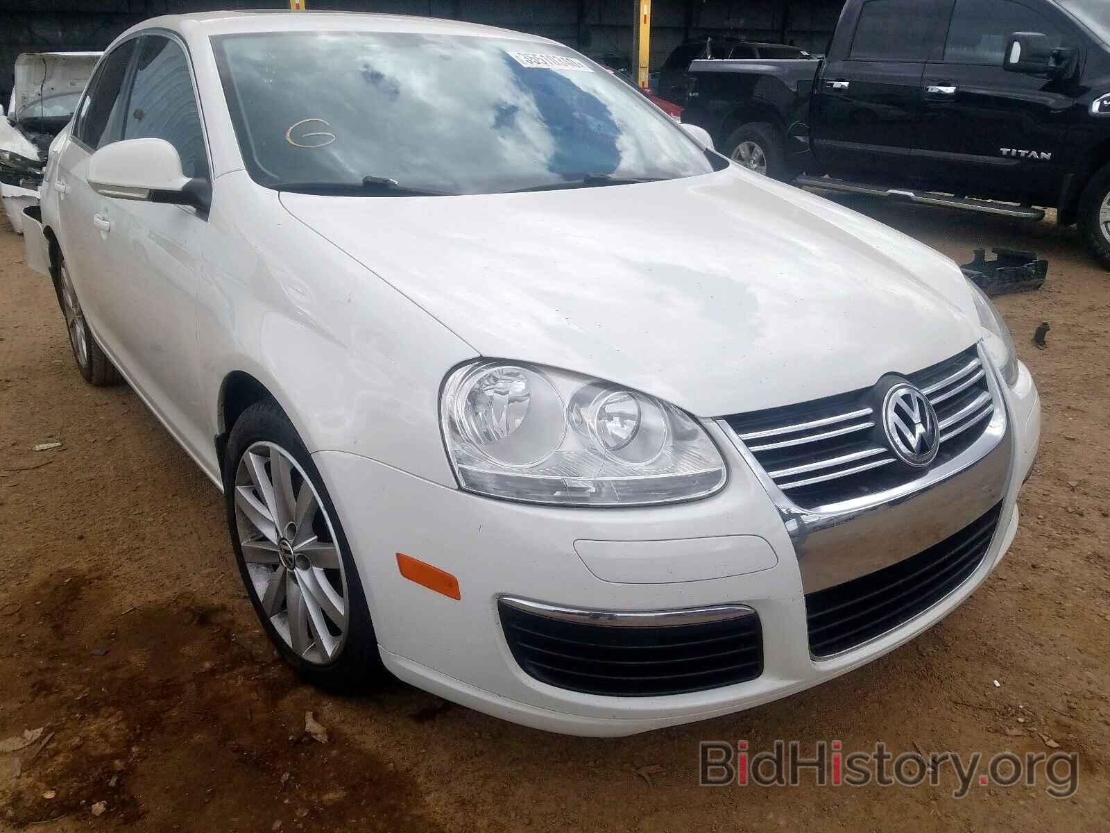 Photo 3VWRL7AJ3AM148914 - VOLKSWAGEN JETTA 2010