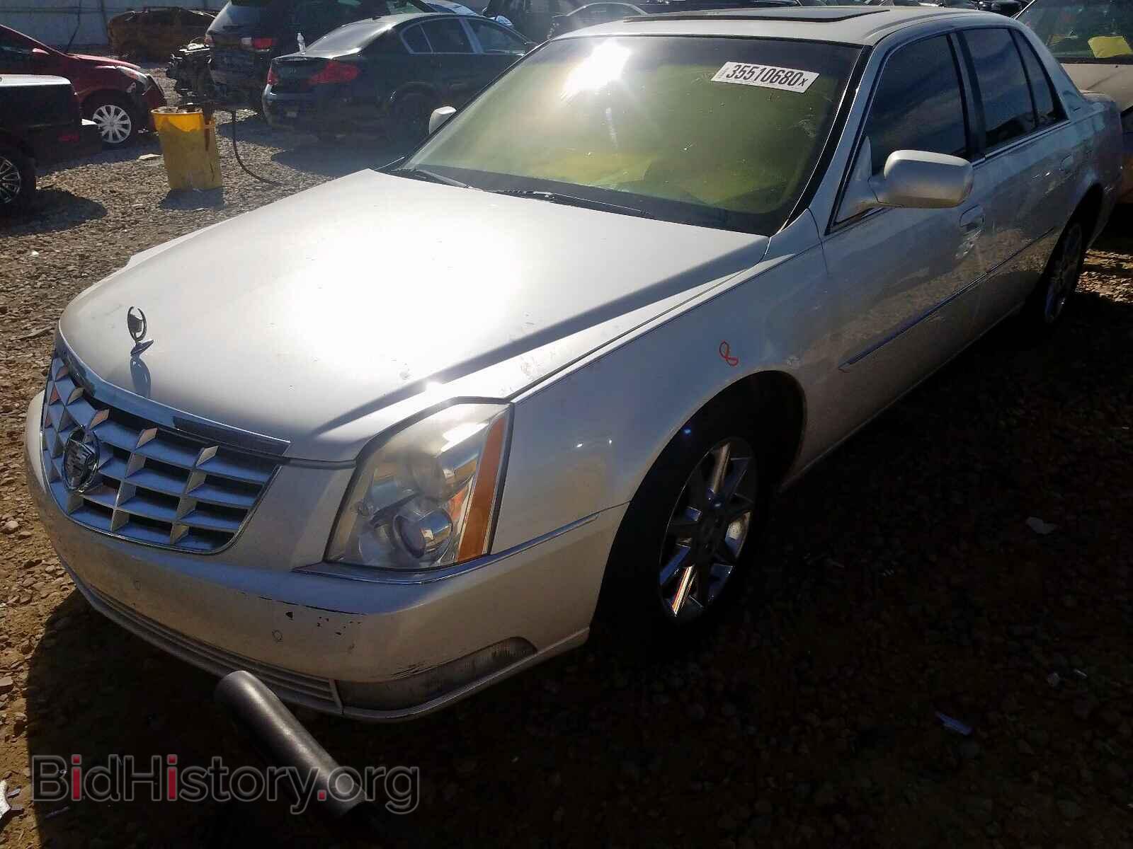 2011 CADILLAC DTS - VIN: 1G6KD5E63BU125631 - Фото 2