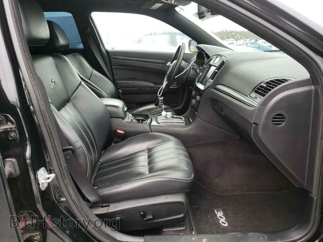 2016 CHRYSLER 300 - VIN: 2C3CCAGG9GH253034 - Фото 5