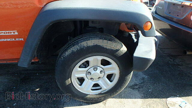 2011 JEEP WRANGLER - VIN: 1J4AA2D15BL528533 - Фото 9