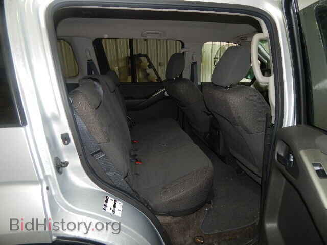 2011 NISSAN PATHFINDER - VIN: 5N1AR1NB7BC613174 - Фото 6