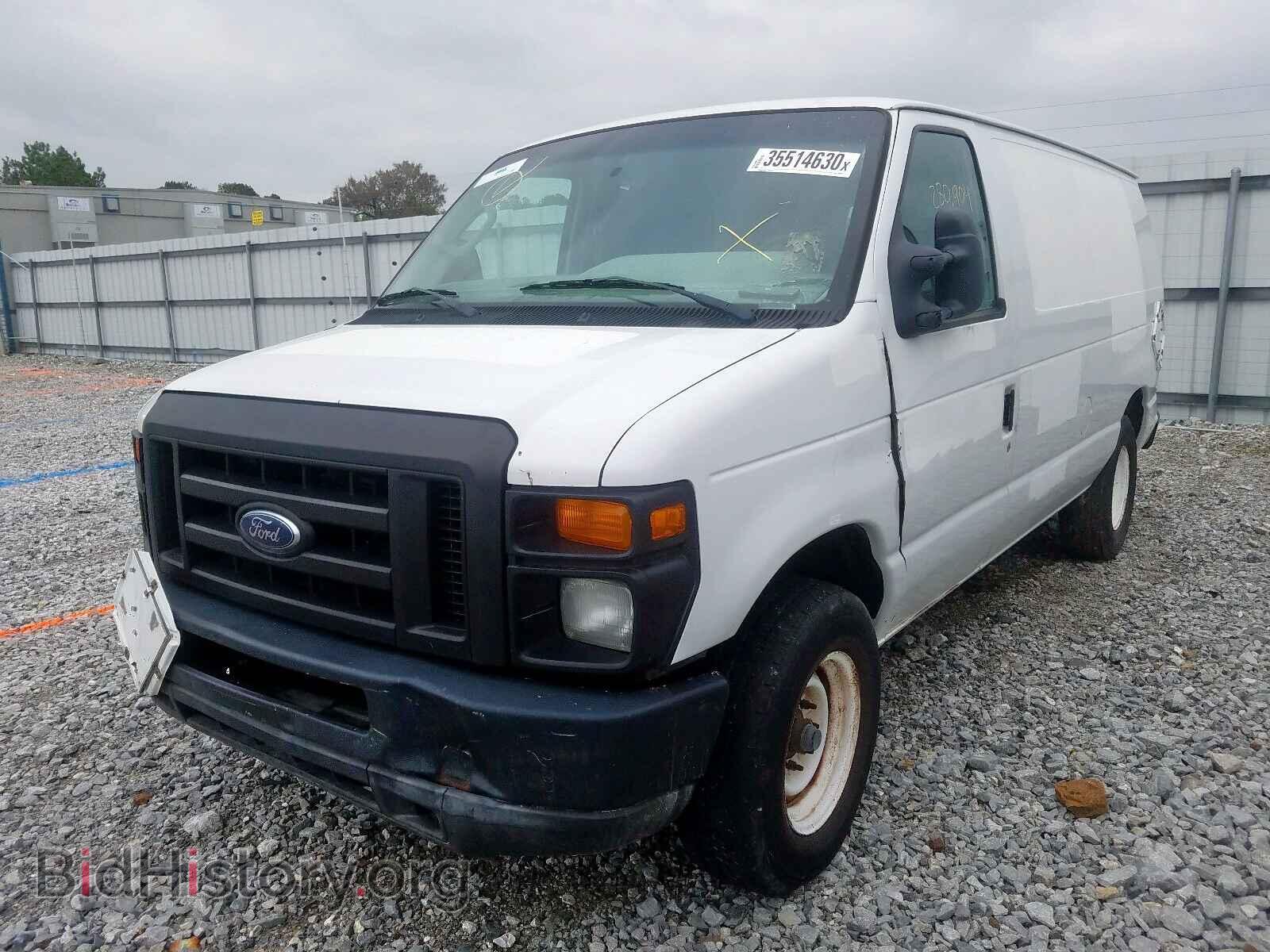 2010 FORD ECONOLINE - VIN: 1FTNE1EW1ADA90635 - Фото 2