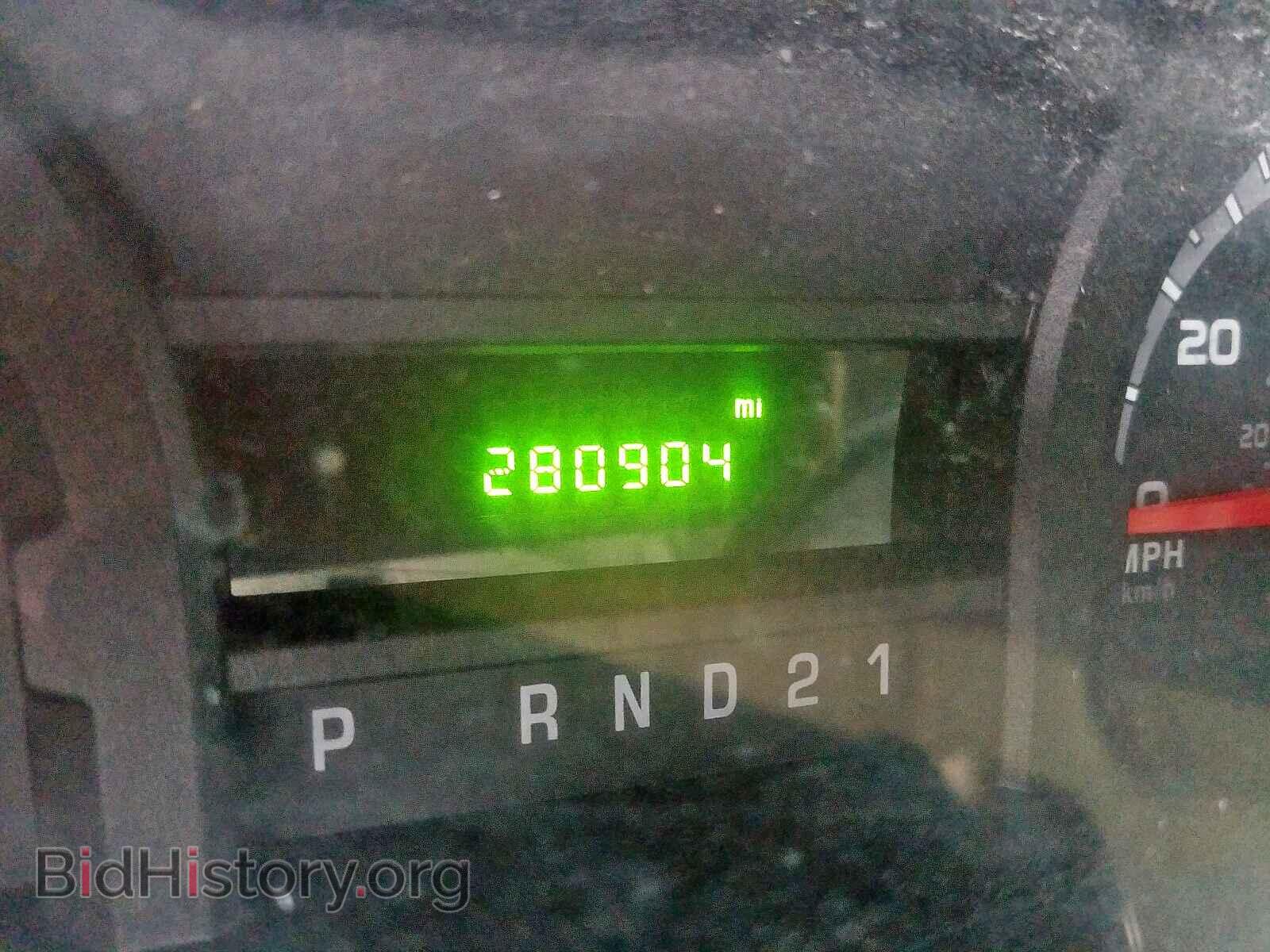 2010 FORD ECONOLINE - VIN: 1FTNE1EW1ADA90635 - Фото 8