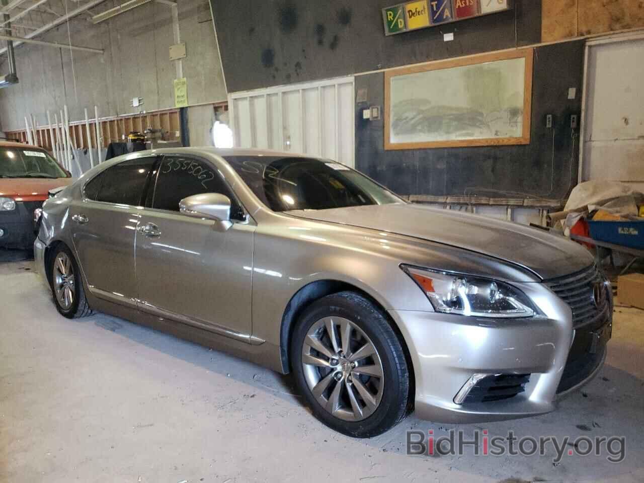 Photo JTHCL5EF2G5026593 - LEXUS LS460 2016