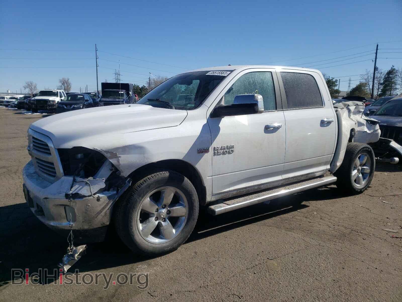 2017 RAM 1500 - VIN: 1C6RR7LT2HS694905 - Фото 2