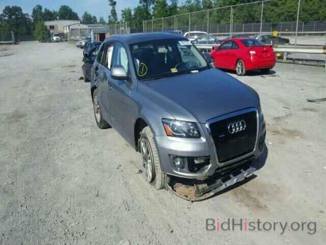 Photo WA1LKAFP6AA081108 - AUDI Q5 2010