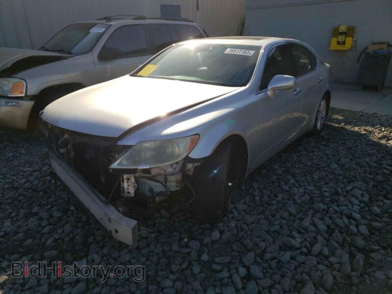 2007 Lexus LS460 (VIN JTHBL46F475029094) — фото 2 из 10