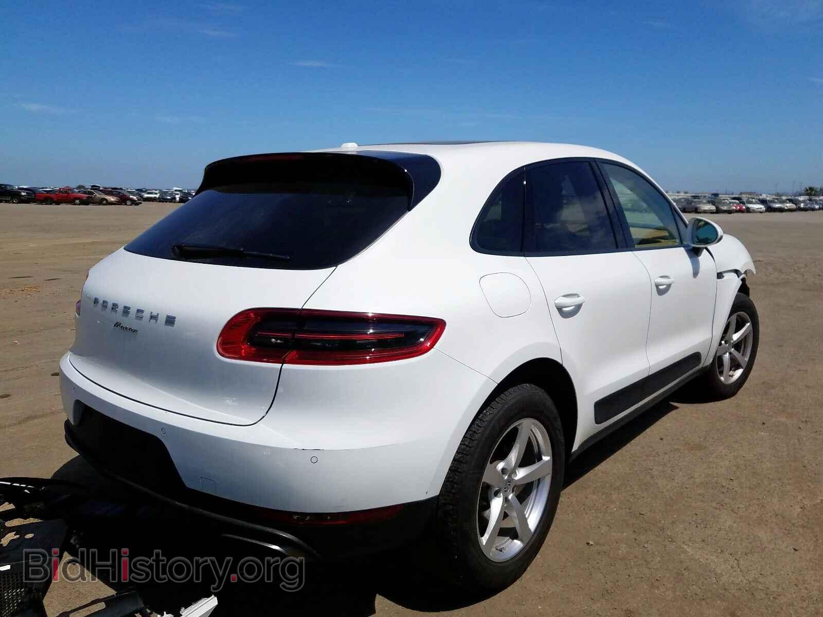 2017 PORSCHE MACAN - VIN: WP1AA2A50HLB07310 - Photo 4