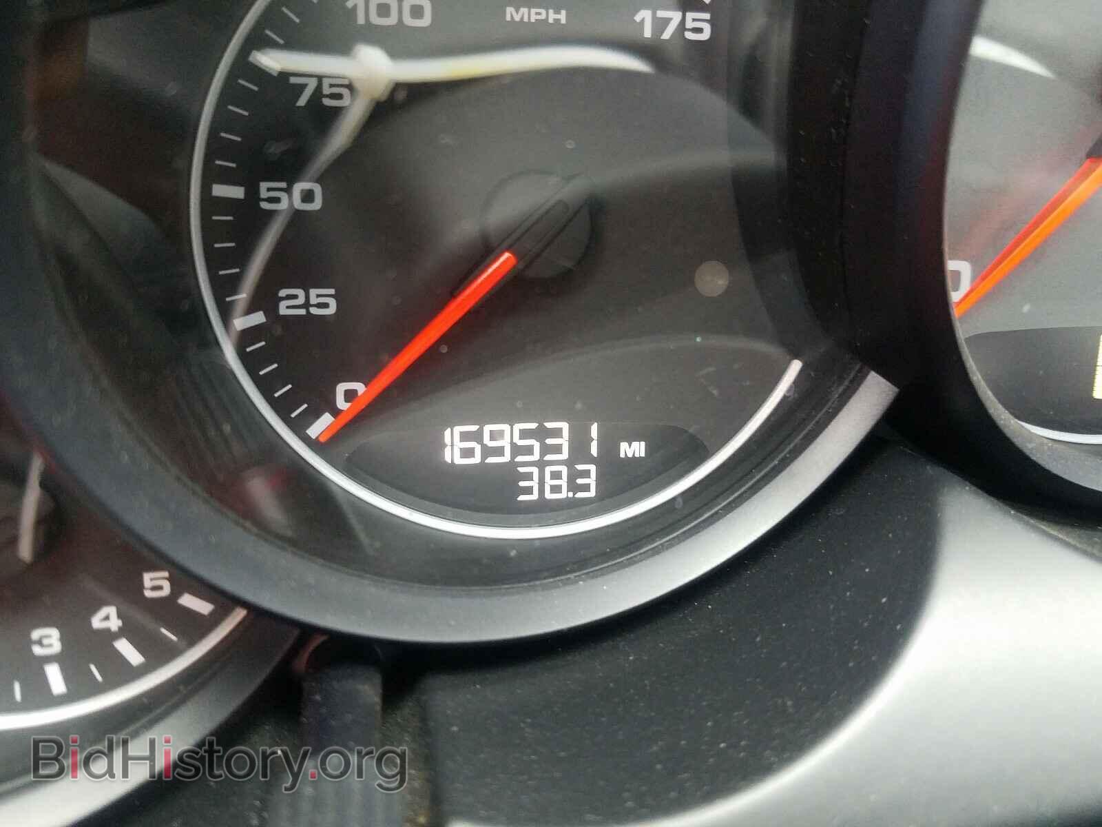 2011 PORSCHE CAYENNE - VIN: WP1AB2A28BLA45097 - Фото 8
