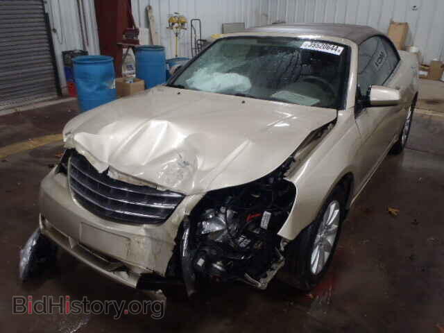 2010 CHRYSLER SEBRING - VIN: 1C3BC5ED0AN143063 - Фото 2