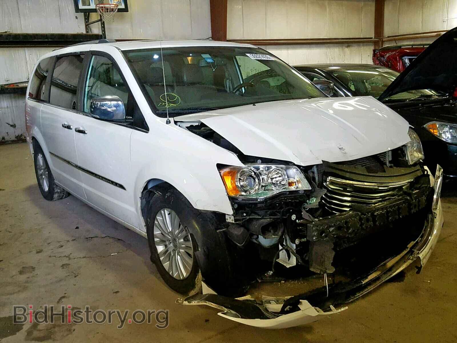 Фотография 2C4RC1GG6CR169697 - CHRYSLER TOWN & COU 2012