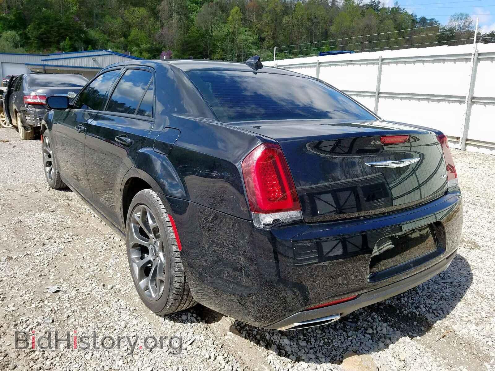 2018 CHRYSLER 300 - VIN: 2C3CCAAG6JH324562 - Фото 3