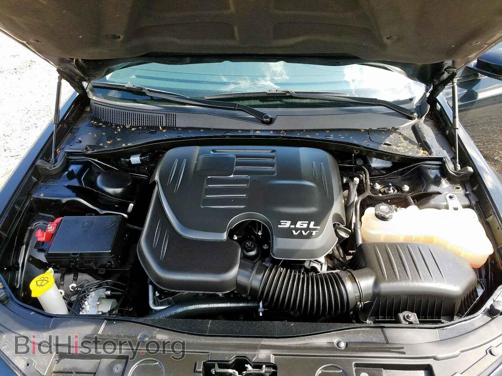 2018 CHRYSLER 300 - VIN: 2C3CCAAG6JH324562 - Фото 7