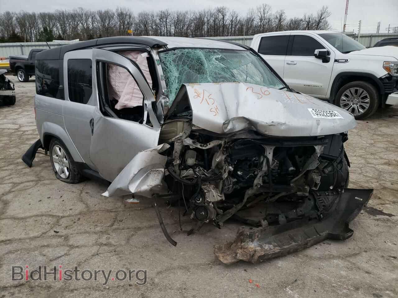 Photo 5J6YH2H74BL007215 - HONDA ELEMENT 2011