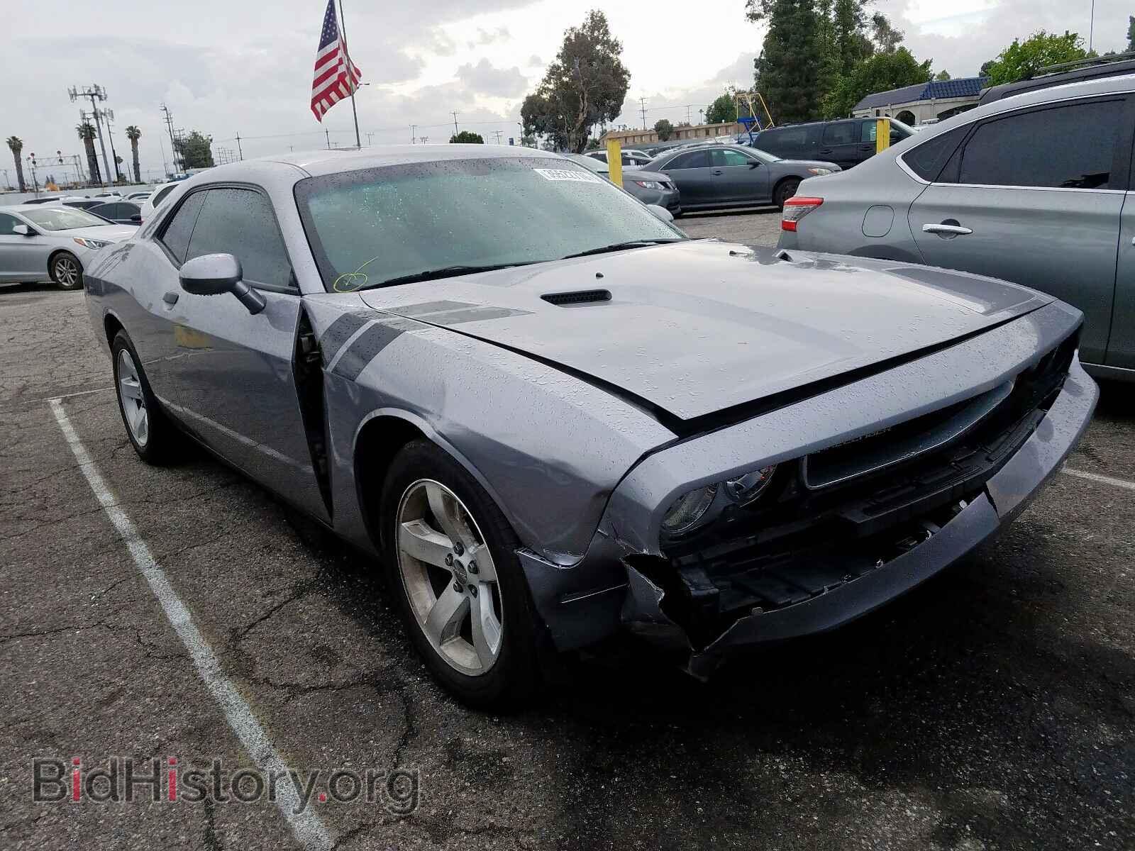 Фотография 2C3CDYAG8DH579000 - DODGE CHALLENGER 2013